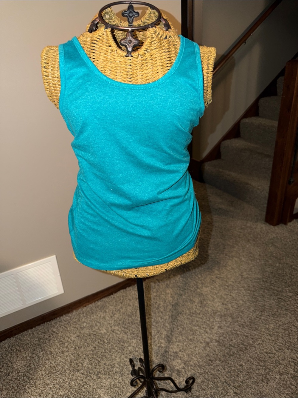 Nike Turquoise Scoop Neck Tank Top